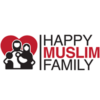 HAPPY MUSLIM FAMILY